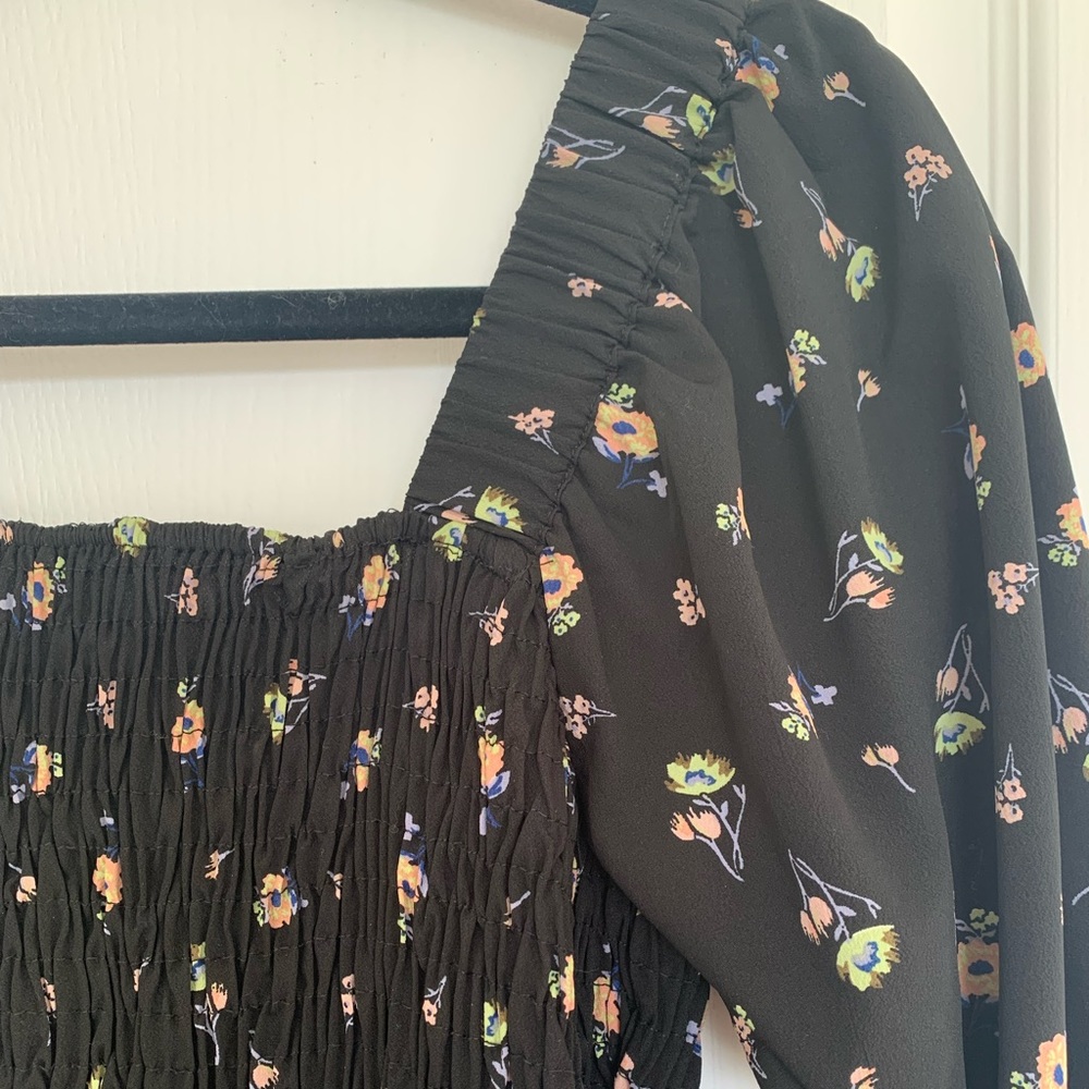 Midi Ruched Dress with Floral Pattern - Picture 3 of 4